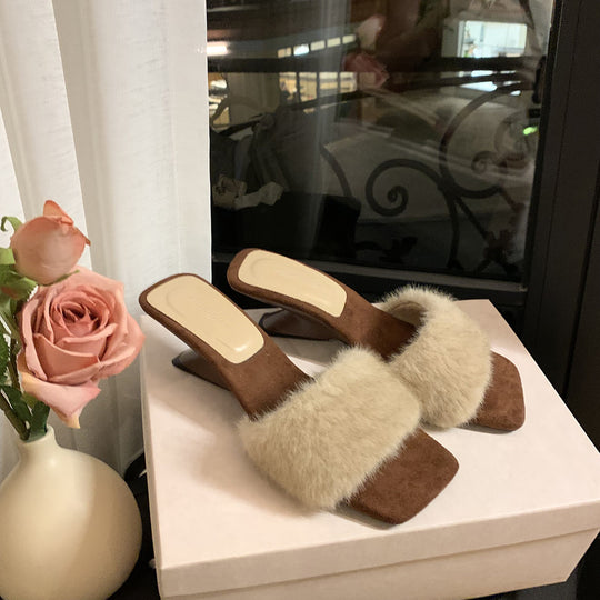 Damen Slipper mit luxuriösem Kunstfell und elegantem Blockabsatz EB