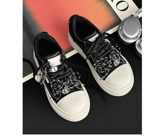 Damen Trendige Sneakers mit innovativen Schnürsystemen und dämpfender Sohle EB