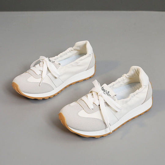 Damen Leichte und flexible Freizeitsneaker mit elastischer Einfassung EB