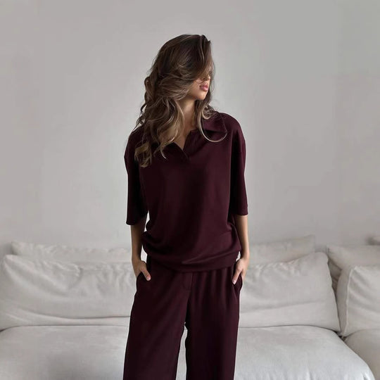 Damen Loungewear-Set mit offenem Polokragen und weiter Komforthose EB