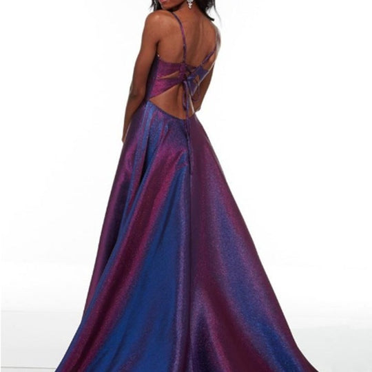 Damen Glamouröses Abendkleid mit seitlichem Schlitz EB