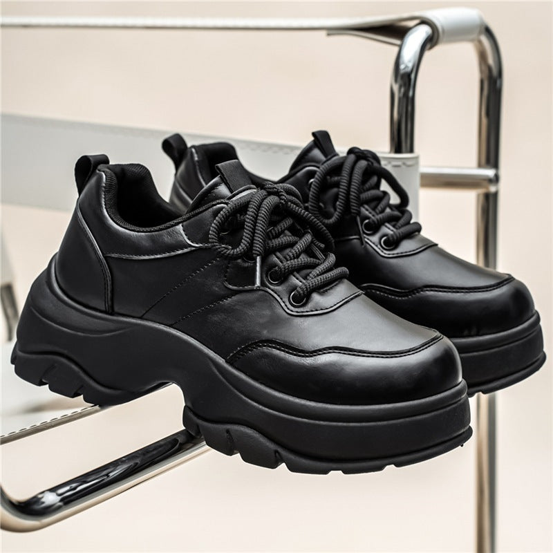 Damen urbane Plateau‑Chunky‑Sneaker mit extra hoher Dämpfung, gepolstertem Knöchelkragen und griffiger Offroad‑Profilsohle EB