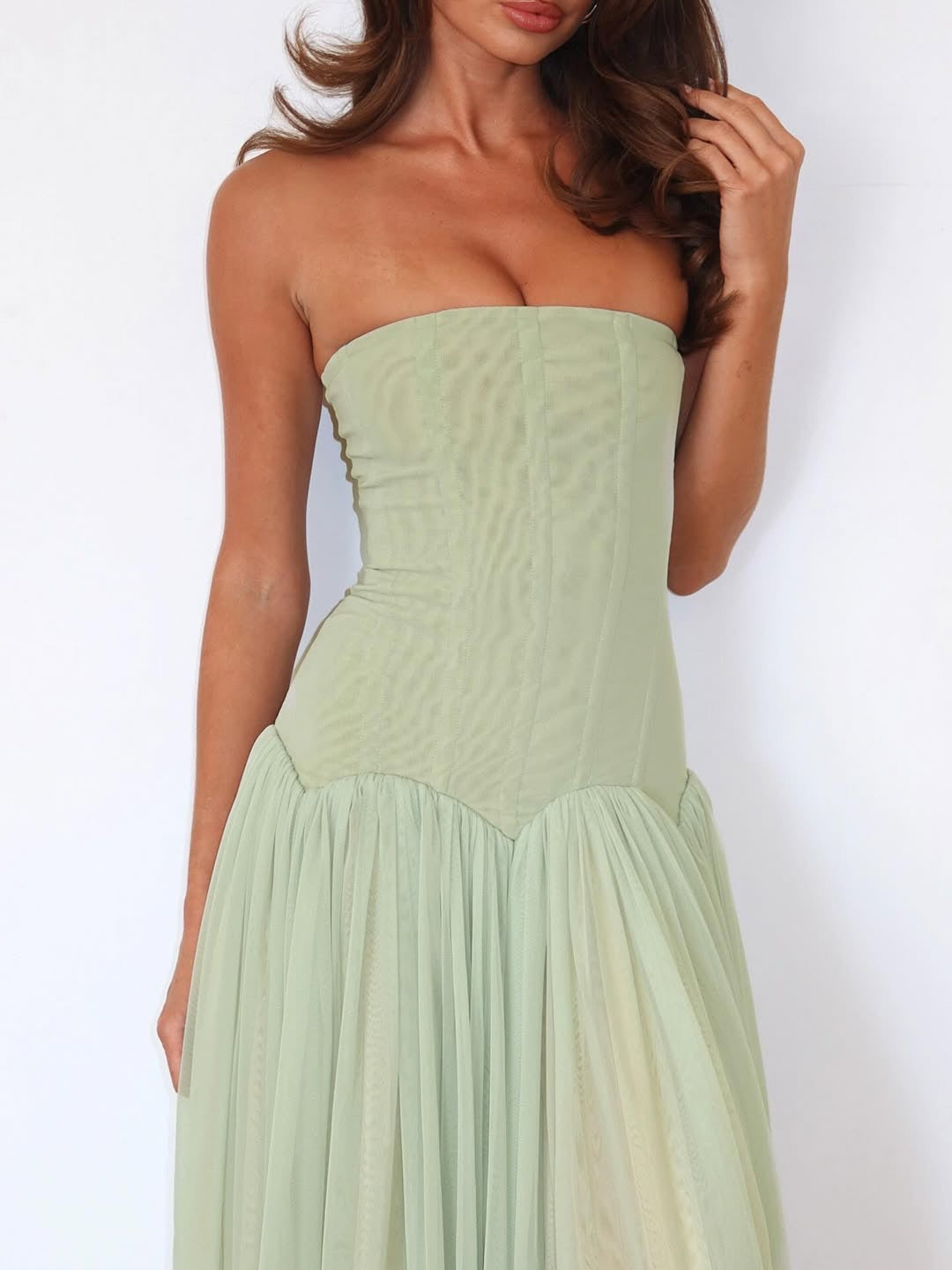 Damen elegantes, trägerloses Maxikleid mit fließendem Tüllrock EB