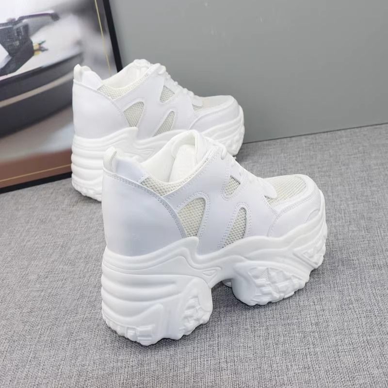 Damen Chunky Sneakers mit atmungsaktiver Mesh-Oberfläche und dämpfender Sohle EB