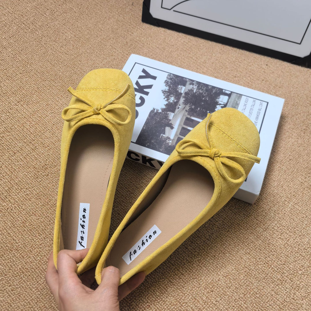 Damen Ballerinas mit glänzender Oberfläche und verspieltem Schleifen-Detail EB
