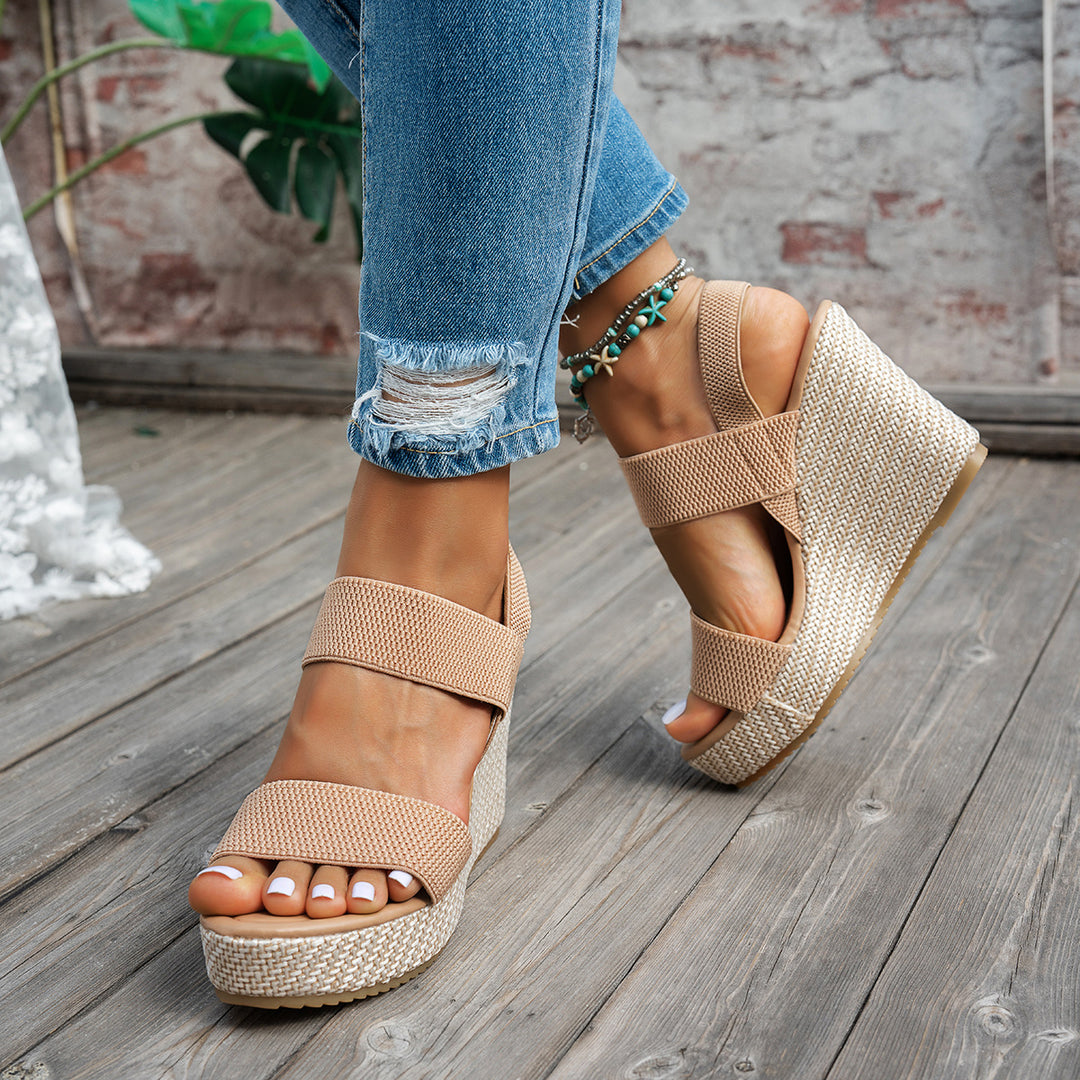Damen Wedge-Sandalen mit elastischen Riemen und texturierter Sohle EB