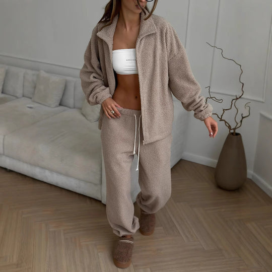 Damen oversized Teddy-Fleece Hausanzug mit Reißverschlussjacke und Jogginghose EB