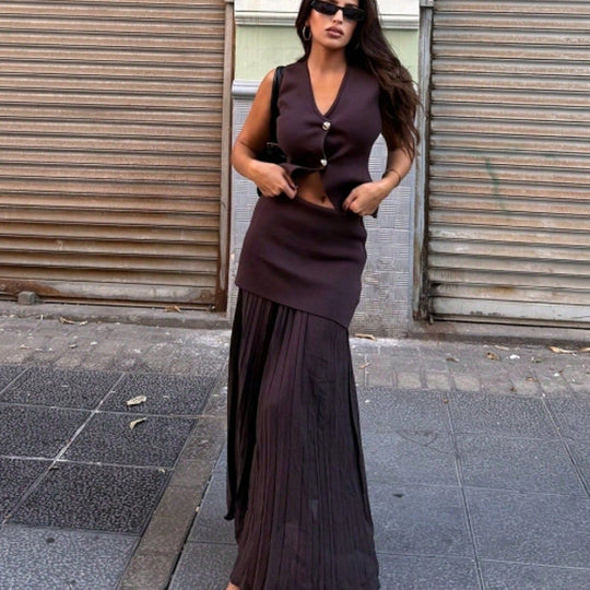 Damen elegantes Strick-Set mit asymmetrischem Rock und ärmelloser Weste EB