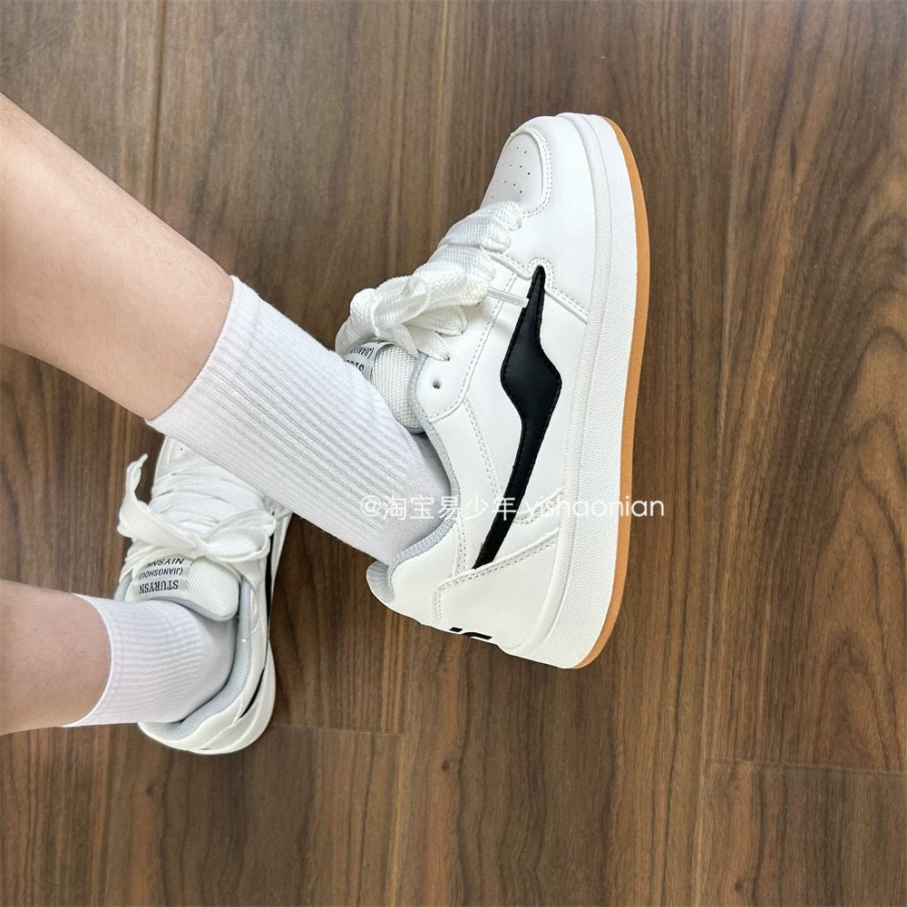 Damen Sportliche Sneaker mit trendigem Design und dämpfender Sohle EB