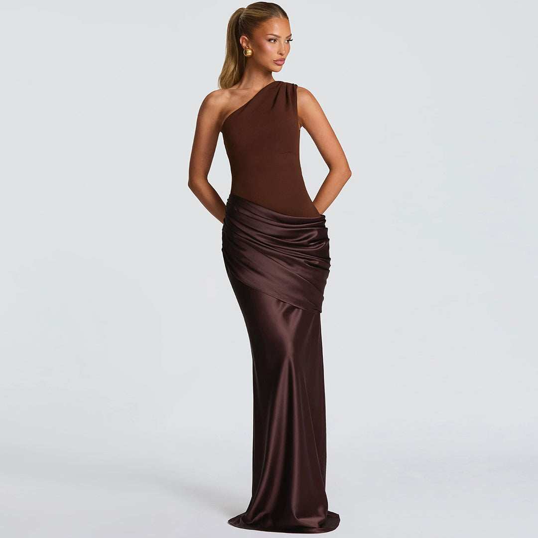 Damen Elegantes Maxikleid mit asymmetrischem Schnitt und raffinierten Drapierungen EB