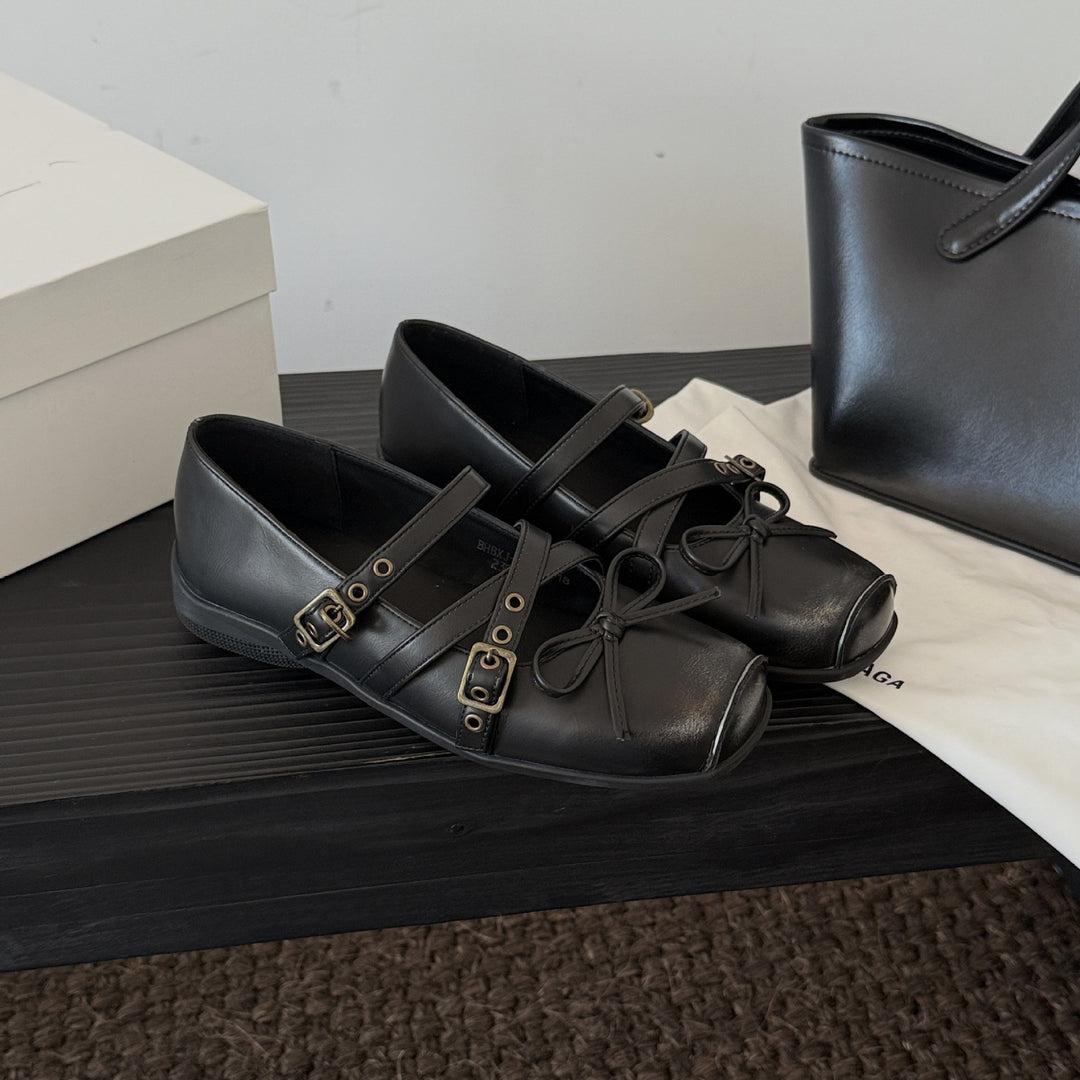 Damen elegante Mokassins mit dekorativem Schleifen-Detail und speziellen Riemen EB
