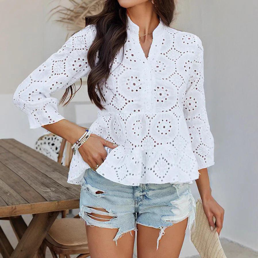 Damen Oberteil mit eleganter Broderie Anglaise und ausgestellten Ärmeln EB