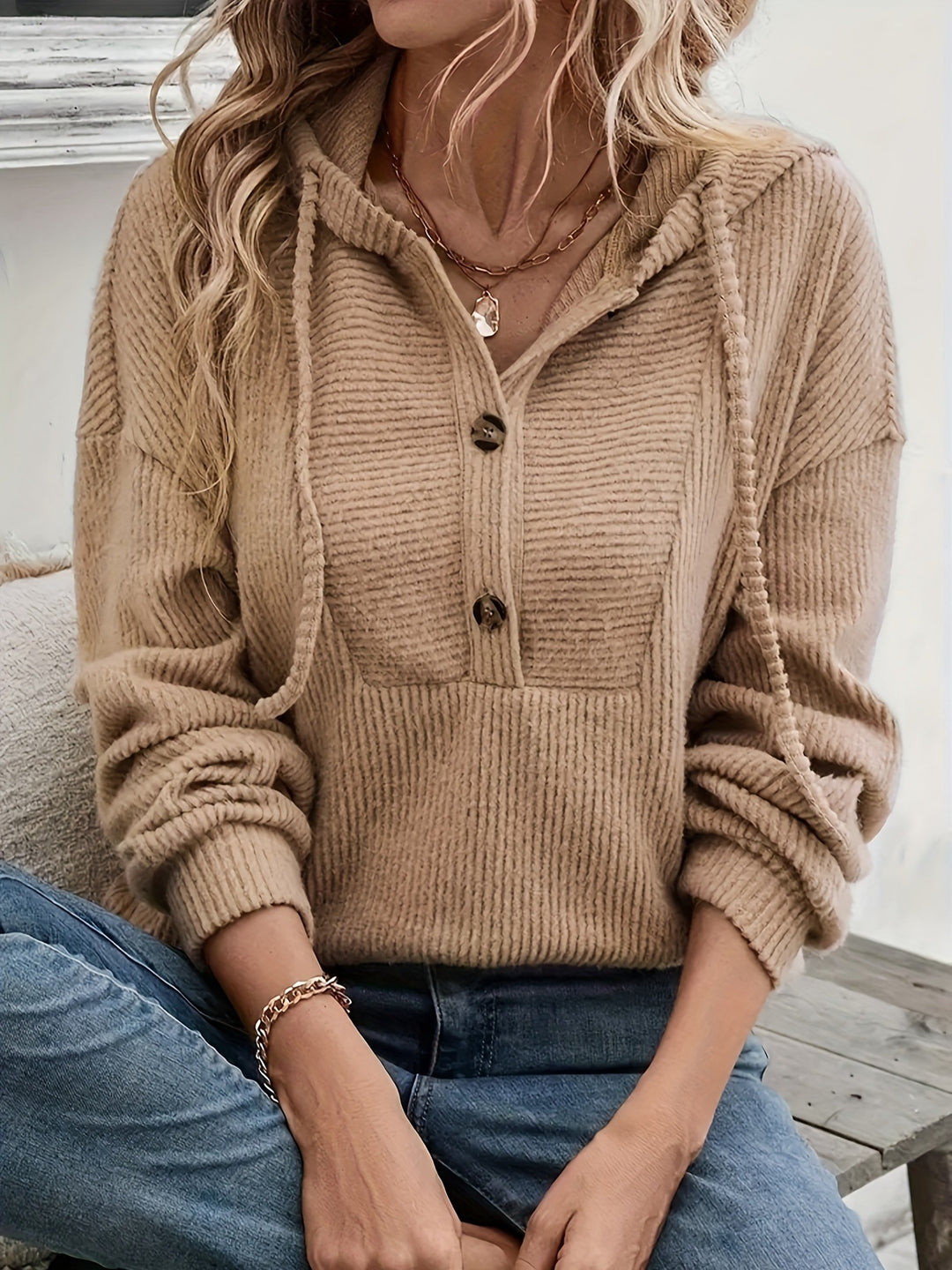 Damen kuscheliger Kapuzenpullover mit Knopfleiste und Rippstruktur EB