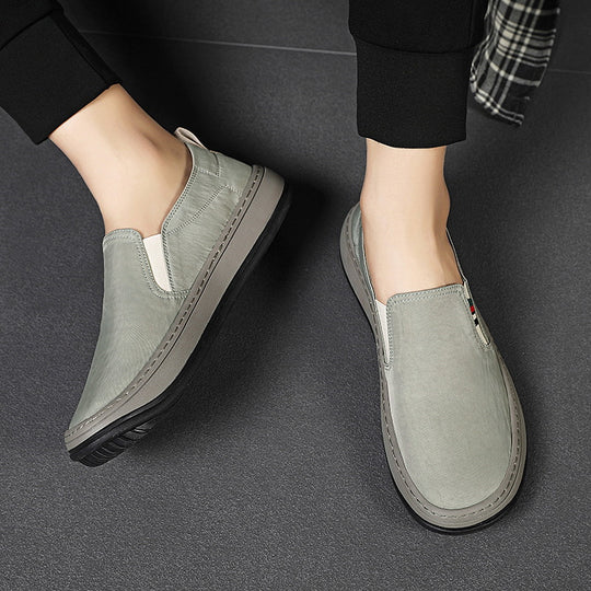 Damen Slip-On Sneakers mit atmungsaktiver Oberflächenstruktur EB