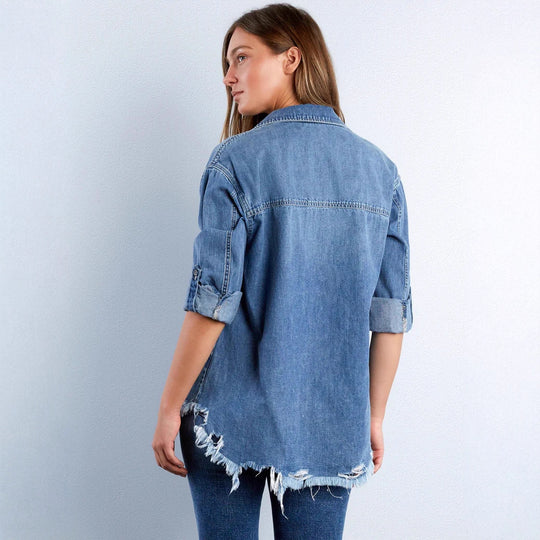 Damen nan lässige Denim-Hemdjacke Oversize mit aufgesetzten Brusttaschen, Herz-Stickdetail und ausgefranstem Saum EB