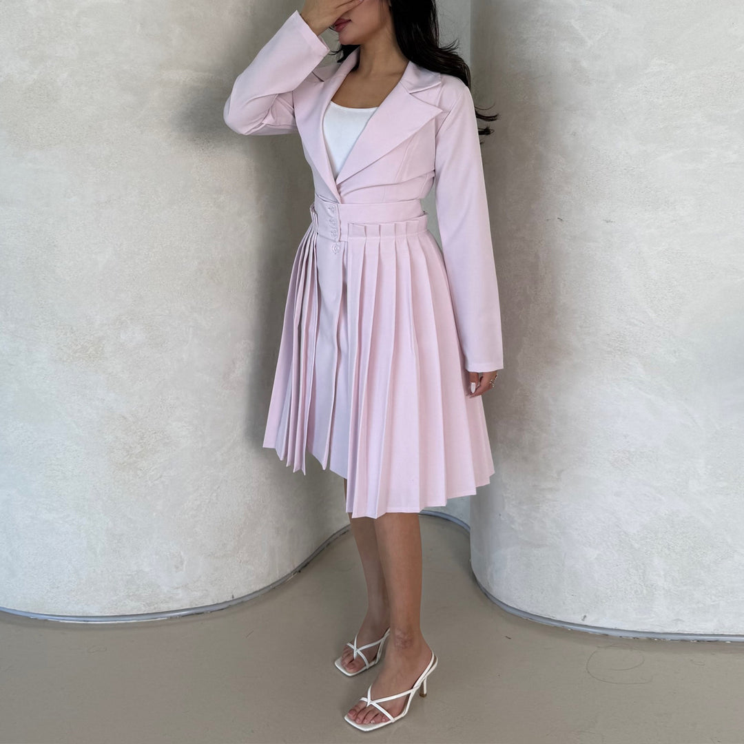 Damen Plissiertes Blazer-Kleid mit Taillengürtel und eleganten Details EB