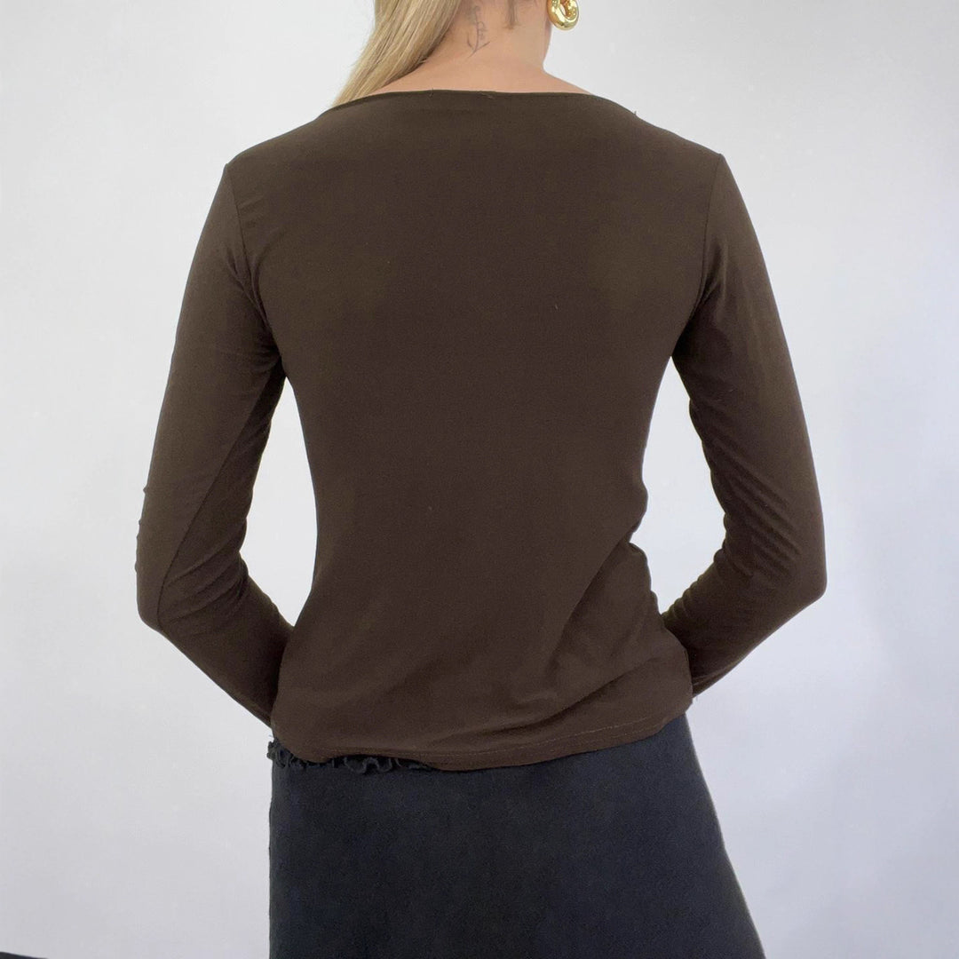 Damen nan figurbetontes Langarmshirt mit Drapé-Vorderteil und gehäkelter Mittelapplikation EB