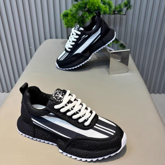 Damen Sportliche Sneakers mit atmungsaktiver Mesh-Oberfläche und dämpfender Laufsohle EB