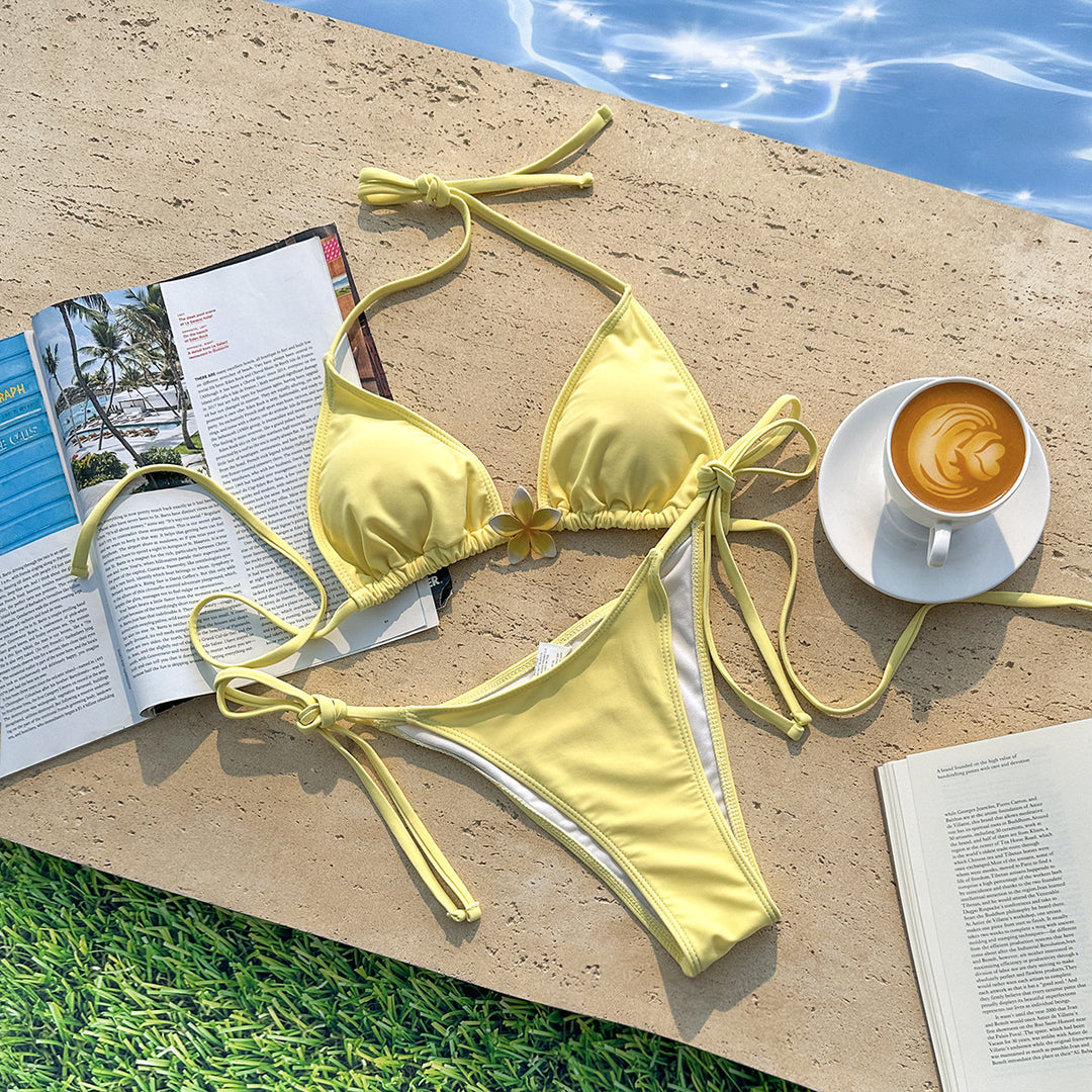 Damen Triangel-Bikini mit verstellbaren Trägern und eleganten Schnürdetails EB