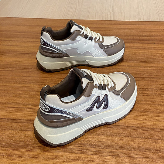 Damen Sportliche Sneakers mit mehrschichtigem Design und dämpfender Laufsohle EB