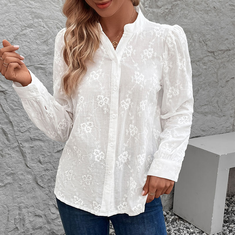 Damen Bluse mit feiner Stickerei EB