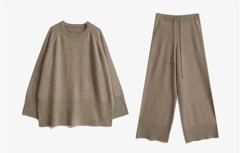 Damen Strickensemble mit locker sitzendem Pullover und weit geschnittener Hose EB