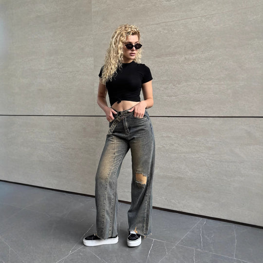 Damen Lässige Baqugy-Jeans mit modischen Rissdetails und Gürtel EB