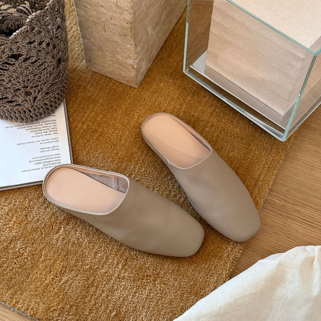 Damen Klassische Clogs aus hochwertigem Leder mit ergonomischem Fußbett und modischem Design EB