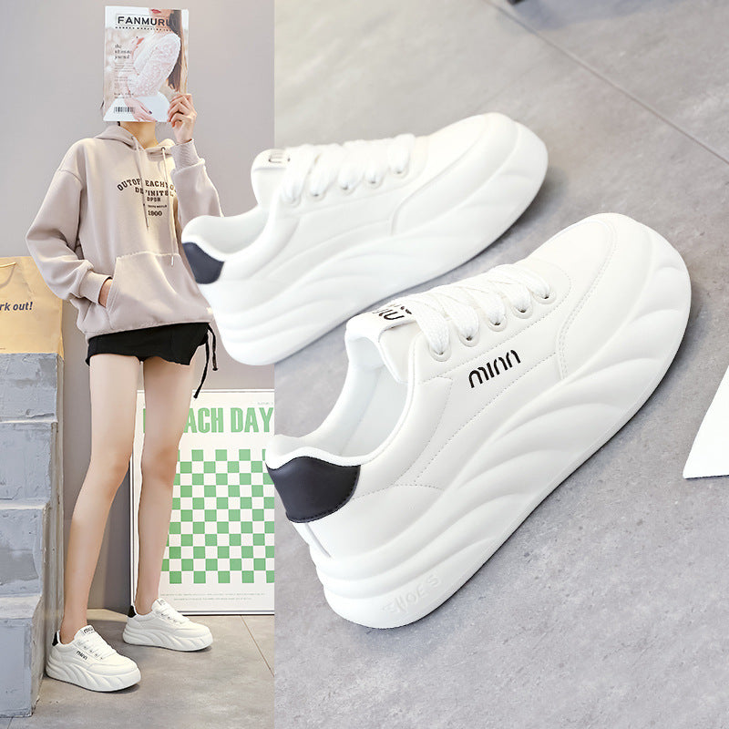 Damen Sneakers mit voluminöser Laufsohle und atmungsaktivem Obermaterial EB