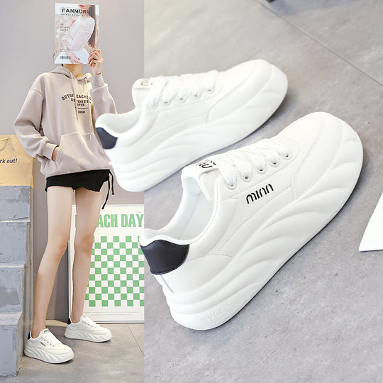 Damen Sneakers mit voluminöser Laufsohle und atmungsaktivem Obermaterial EB