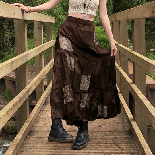 Damen Maxirock mit floralen Patchwork-Mustern und voluminösem Saum EB