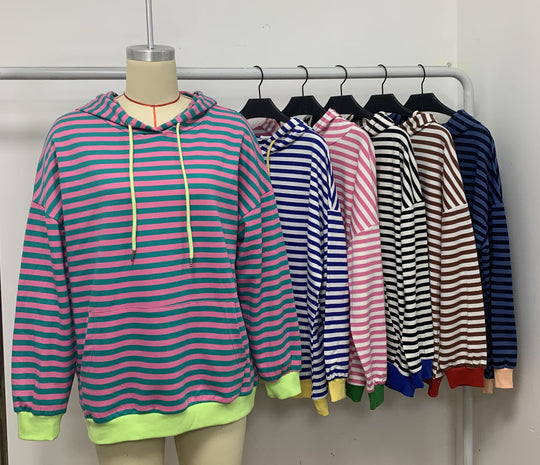 Damen gestreifter Kapuzenpullover mit stylischer Kängurutasche EB