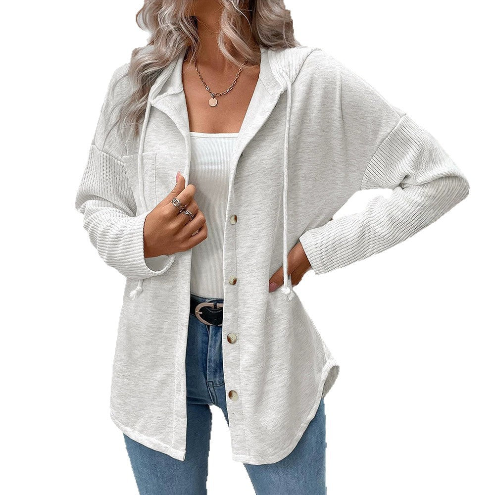 Damen Kapuzencardigan mit Knopfleiste, kontrastierenden Rippärmeln und lässiger Longline-Silhouette EB