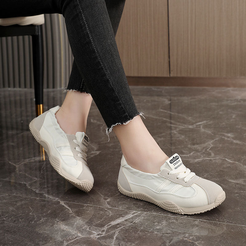 Damen Sportliche Freizeitschuhe mit rutschfestem Profil und atmungsaktiver Oberflächenstruktur EB