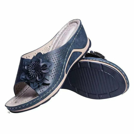 Damen komfortable Pantolette mit floralen Applikationen EB
