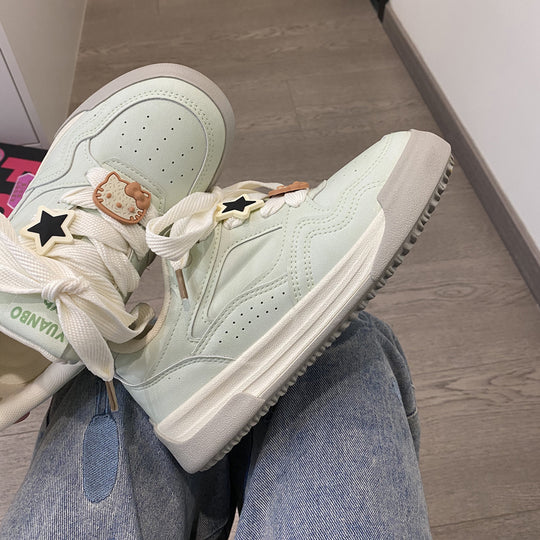Damen Sneakers mit niedlichem Detail und rutschfester Sohle EB