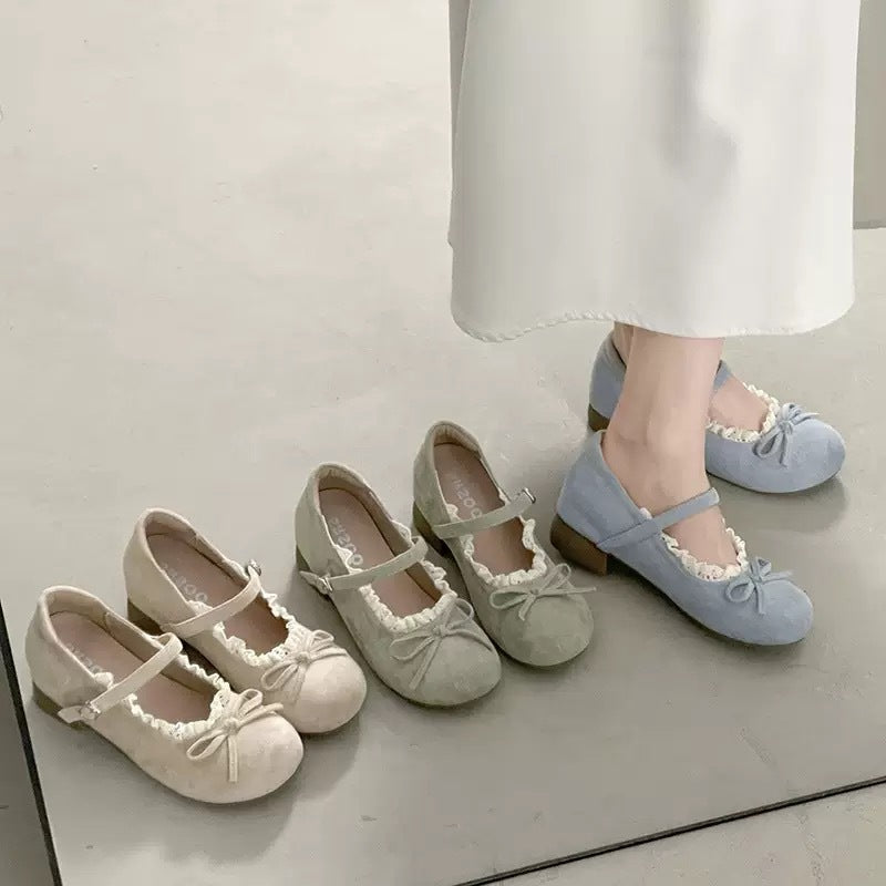 Damen Ballerinas mit dekorativem Rüschenelement und komfortablem Absatz EB