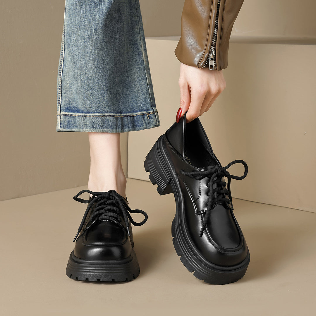 Damen elegante Schnürschuhe mit robustem Plateau EB