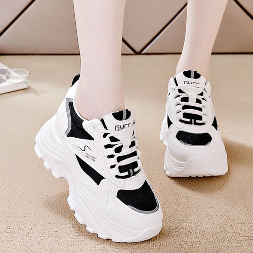 Damen Chunky Sneaker mit rutschfester Sohle und atmungsaktiver Innenpolsterung EB