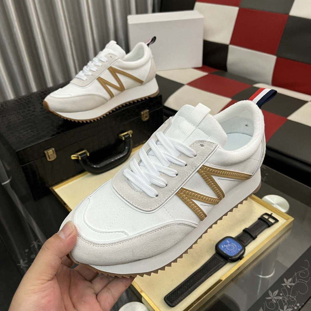Damen Sneakers mit atmungsaktiver Mesh-Oberfläche und rutschfester Sohle EB