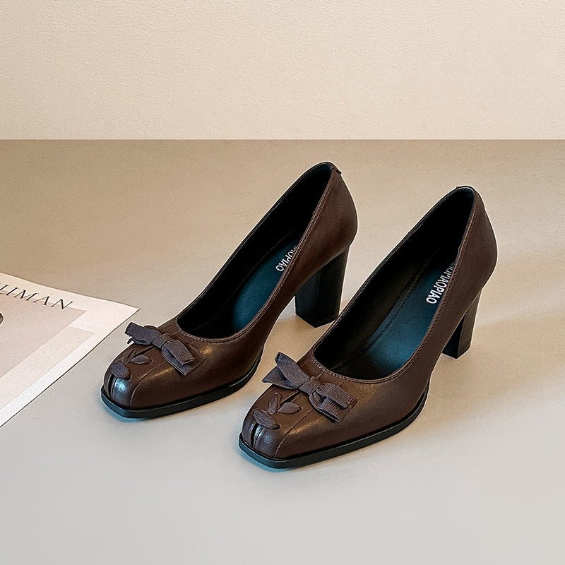 Damen elegante Blockabsatz-Pumps mit dekorativem Schleifenakzent EB