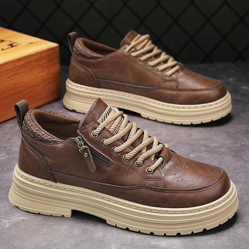 Herren robuste Lederoptik Plateau-Sneaker mit seitlichem Reißverschluss, gepolstertem Knöchelkragen und griffiger Wellenlaufsohle EB