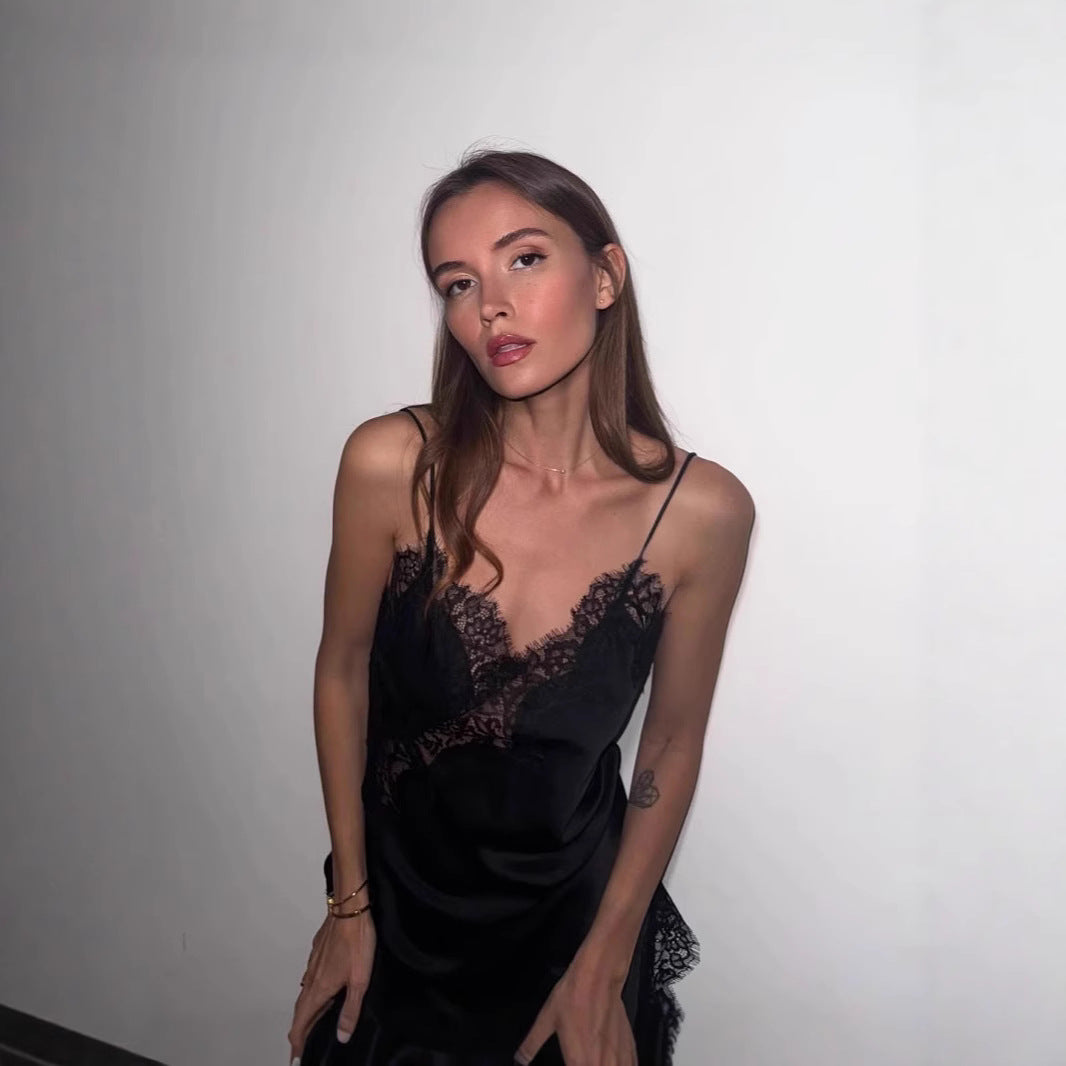 Damen Spitzenverziertes Seidenslipkleid EB