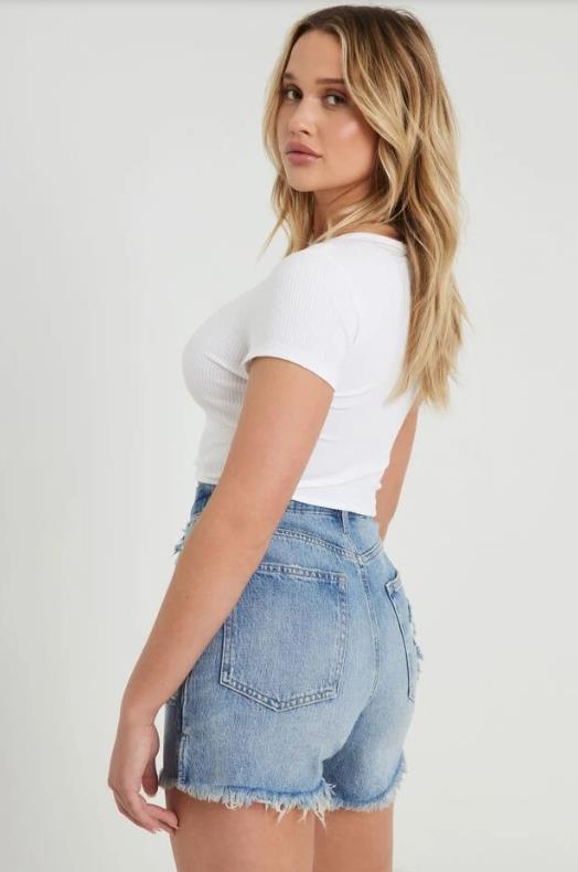 Damen lässige Denim-Shorts mit hohem Bund und ausgefranstem Saum EB