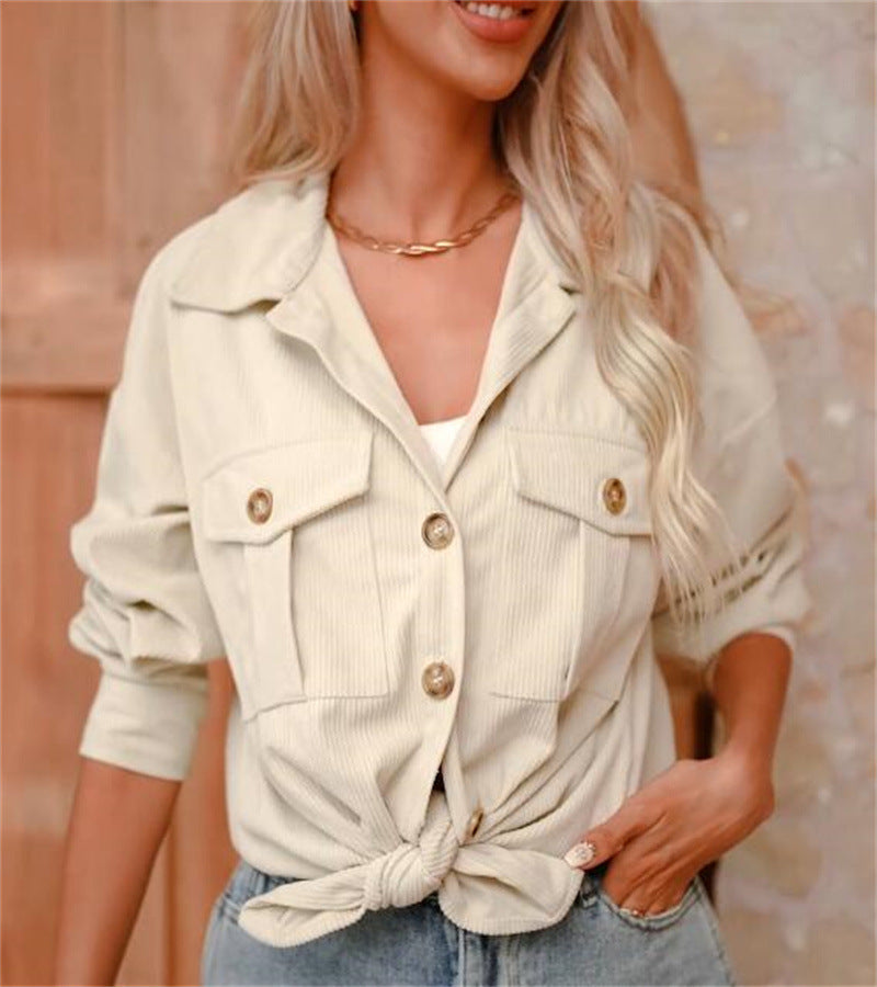 Damen Utility-Jacke mit detailreicher Knopf- und Taschenverarbeitung EB