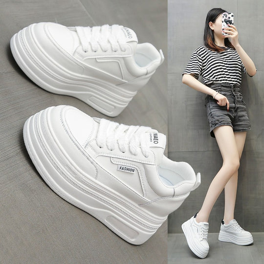 Damen Plateau Sneakers mit ergonomischer Sohle und modischem Design EB