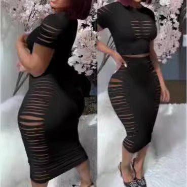 Damen Figurbetontes Kleid mit transparenten Cut-Out-Details EB