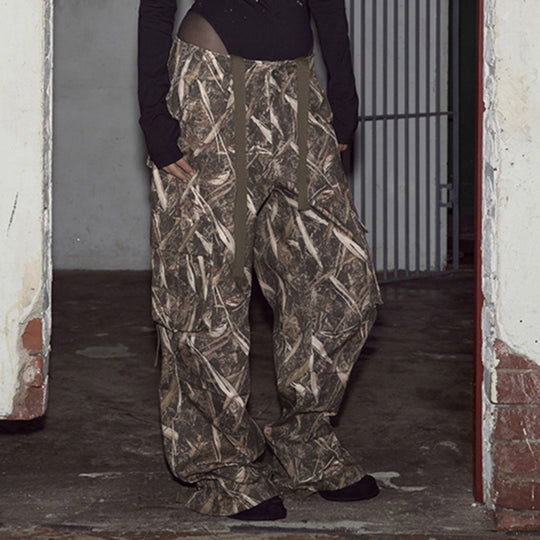 Damen Utility-Hosen im Camouflagedesign mit verstellbarem Bund und praktischen Seitentaschen EB