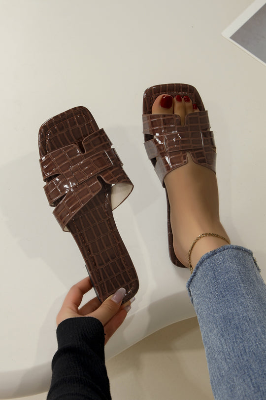 Damen Komfortable Slip-On Sandalen mit trendiger Kroko-Prägung EB