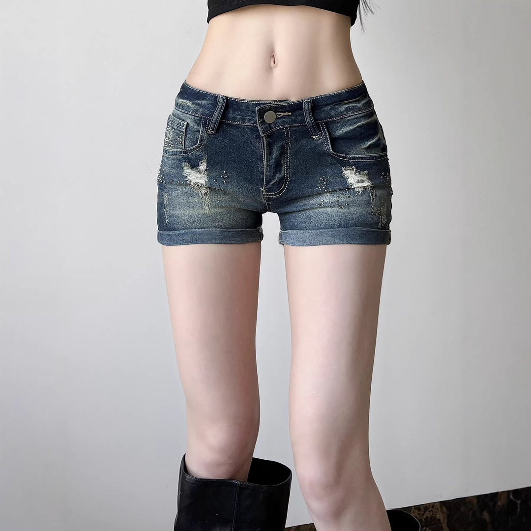 Damen Jeans-Shorts mit funkelnden Akzenten und modischem Design EB